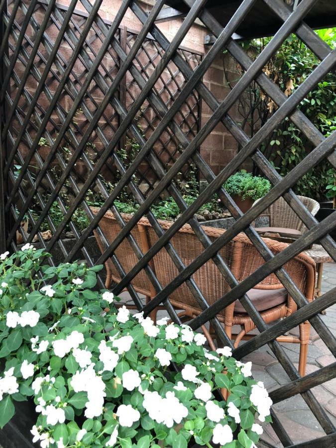 شقة La Porta Nel Giardino آستي المظهر الخارجي الصورة